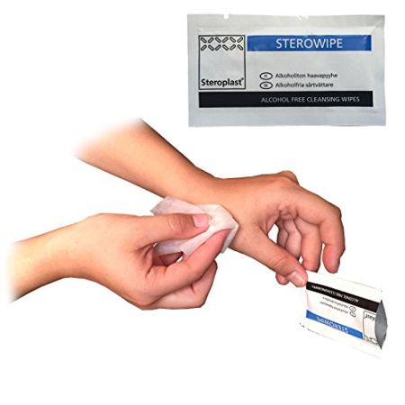 100 x Steroplast Sterile Alcohol-Free Cleansing Wipes Sterowipe Wound Swabs