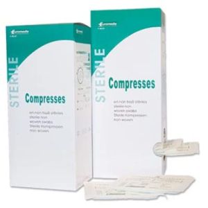 Euromedis Compresses Stériles en Non-Tissé - 30 g - 10 x 10 cm - Boîte de 50 Sachets de 5