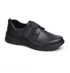 Dian Blucher Perforated Shoe - Black