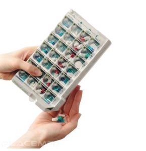 Pilbox : Gestion Simplifiée des Médicaments par Bouton Poussoir